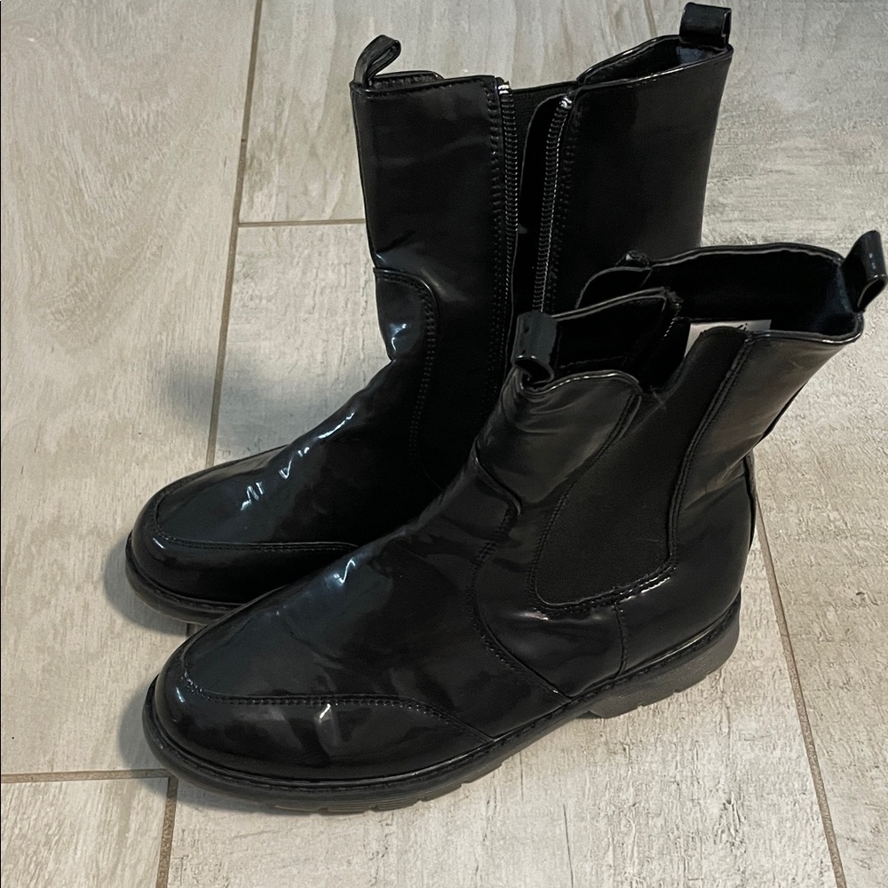 Sleek Black Kids Boots
